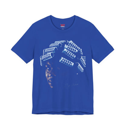 Big worm , Cool Graphic Tee with Retro Vibes for Men and Women