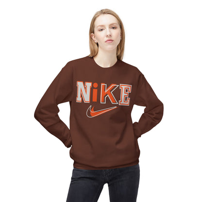 'NIKE' Retro Crewneck