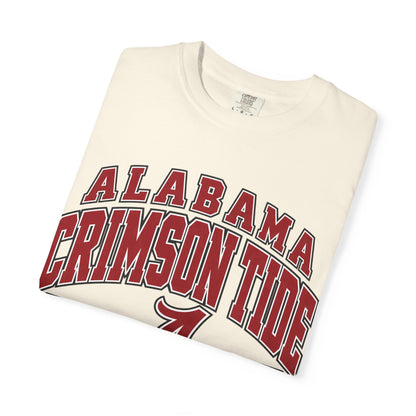 Alabama Crimson Tide Graphic T-Shirt — Vintage Collegiate Football Tee