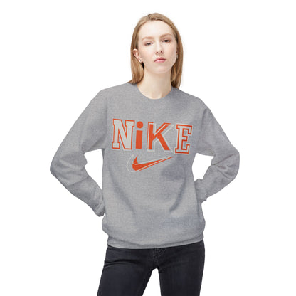 'NIKE' Retro Crewneck