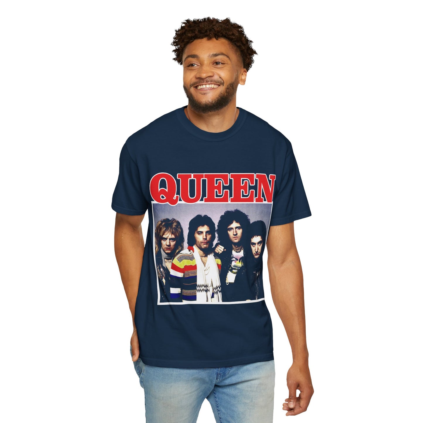 Vintage 'QUEEN' Graphic Tee