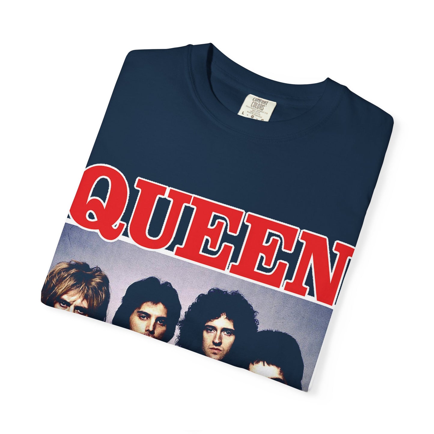 Vintage 'QUEEN' Graphic Tee